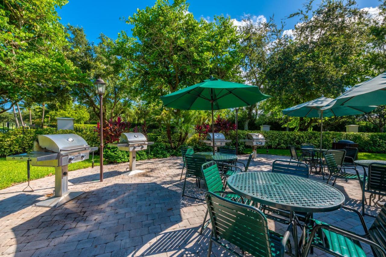 Golf Condo- Resort Pool- Lakeview- 10Mi To Beaches Naples Exterior photo